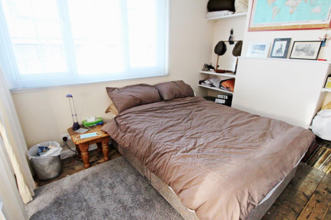 Property Image 8cf5588d-c56d-486b-94ad-6c2bb49dc1a9