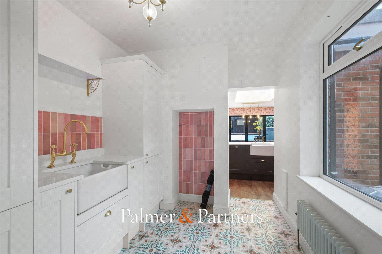 Property Image 8d02a3de-f0fa-49e1-ba2b-d10a0db3f74f
