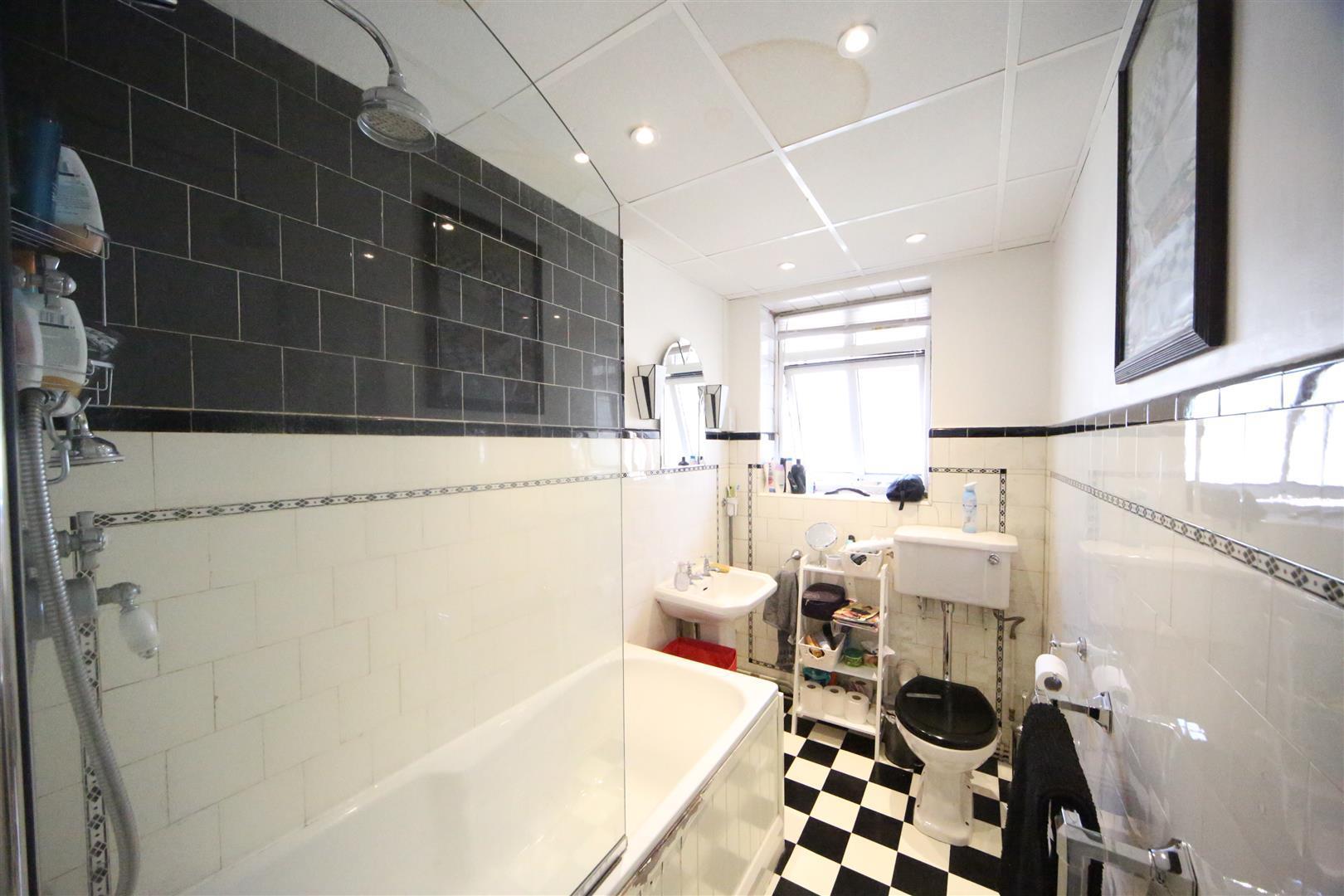 Property Image8d0e9a7a-f728-4210-aba9-5345113b4d18
