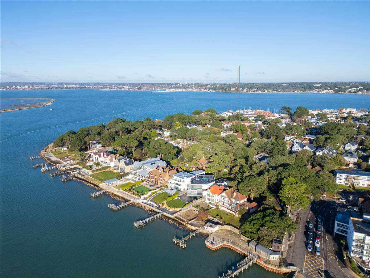 Property Image 8d15d9dc-f134-42a8-9bd1-30823b7b596f