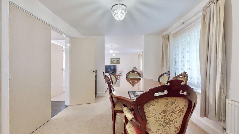 Property Image 8d218ac6-5553-4253-80df-284f5b06bd20