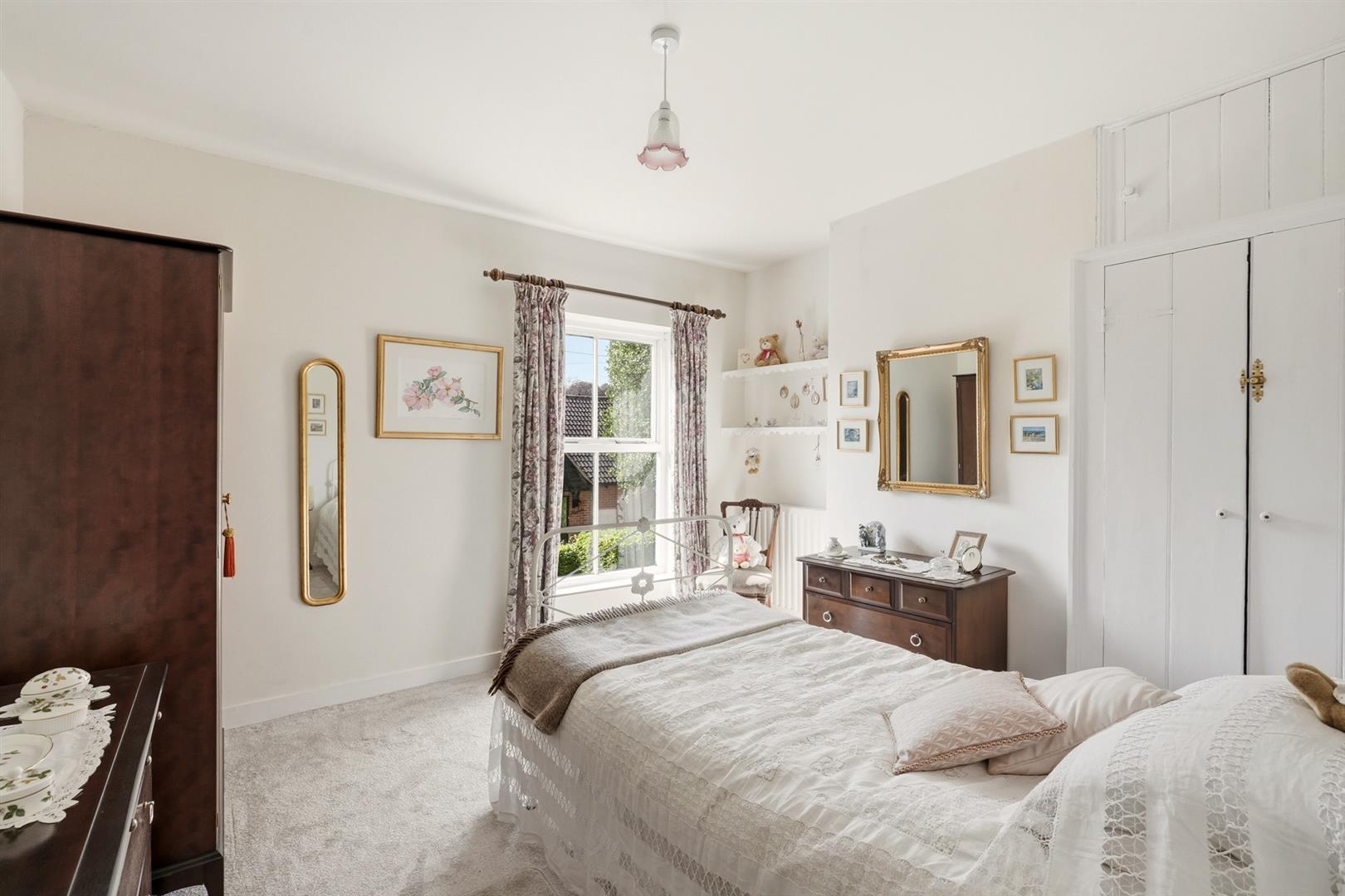 Property Image 8d246b8f-10d5-497c-b103-a16da92f4125