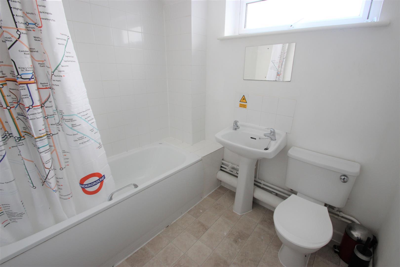 Property Image 8d2d8145-698b-414d-949c-3f505fc04e61