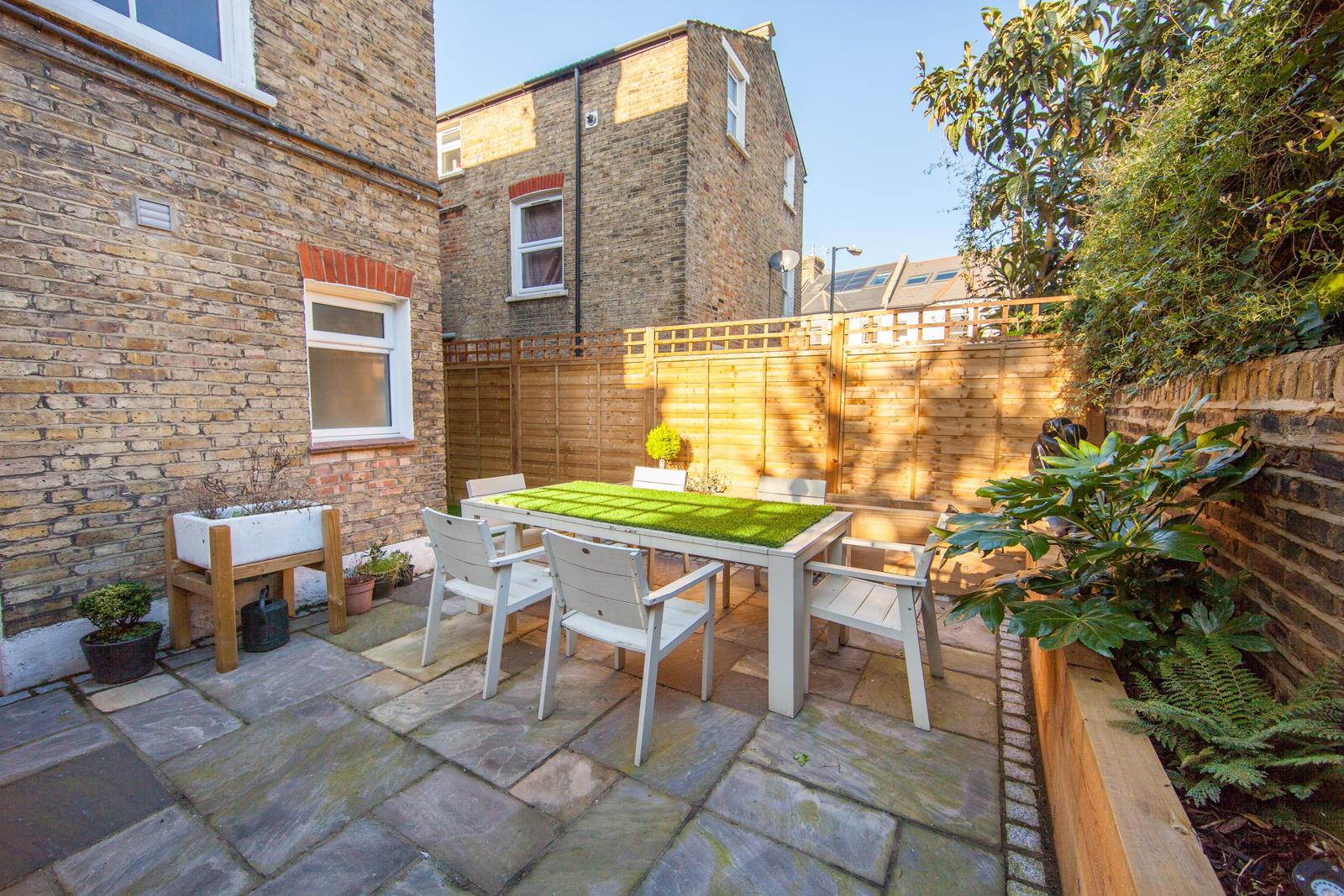 Property Image 8d371c0c-84e8-4714-8e0f-e35274201d18