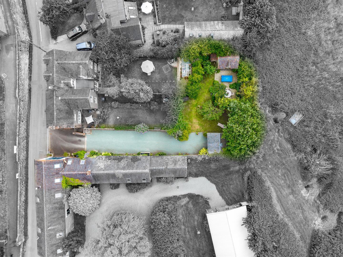 Property Image 8d43451a-c416-4768-b6db-343ee1b281ff