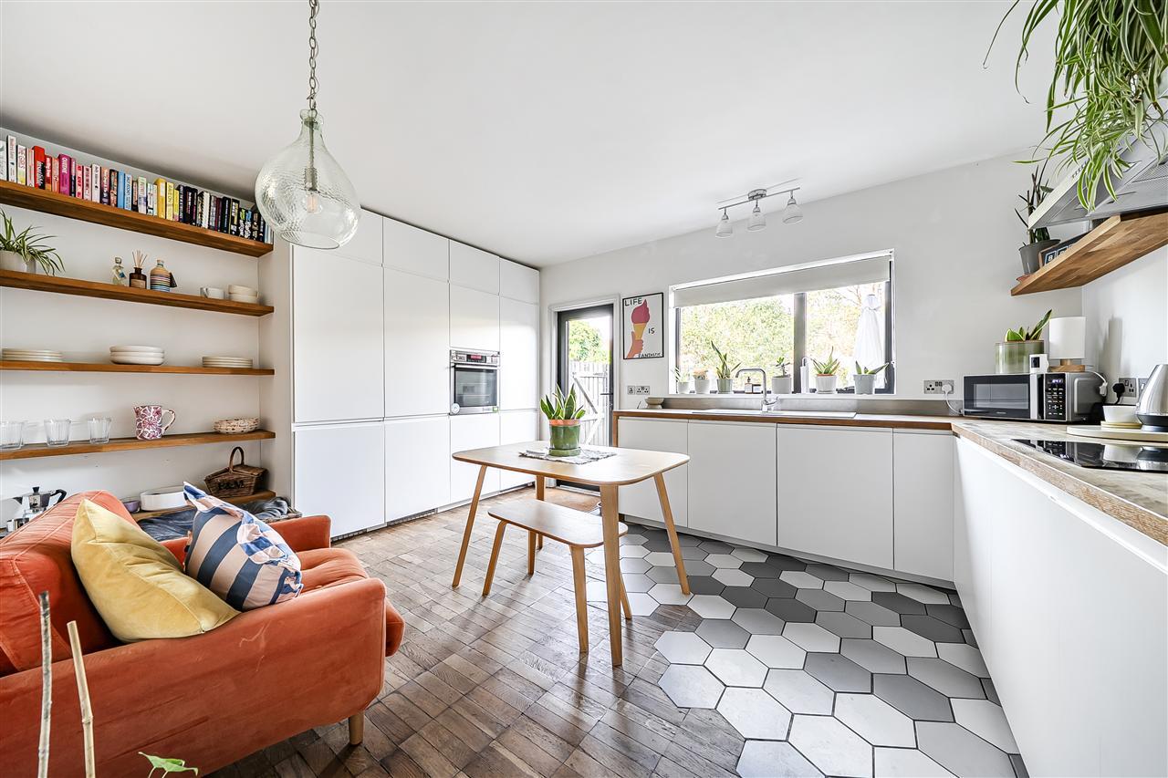 Property Image 8d439f89-b3b4-475b-8ec6-beb22c238f36