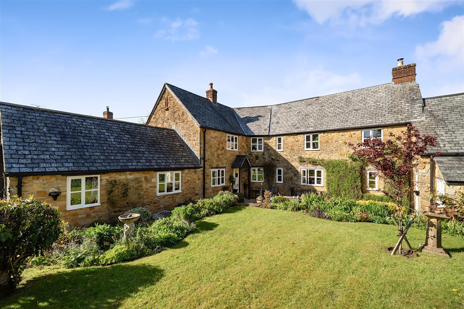 Property Image 8d4cf8c6-ac37-4108-99e2-123e3150138a
