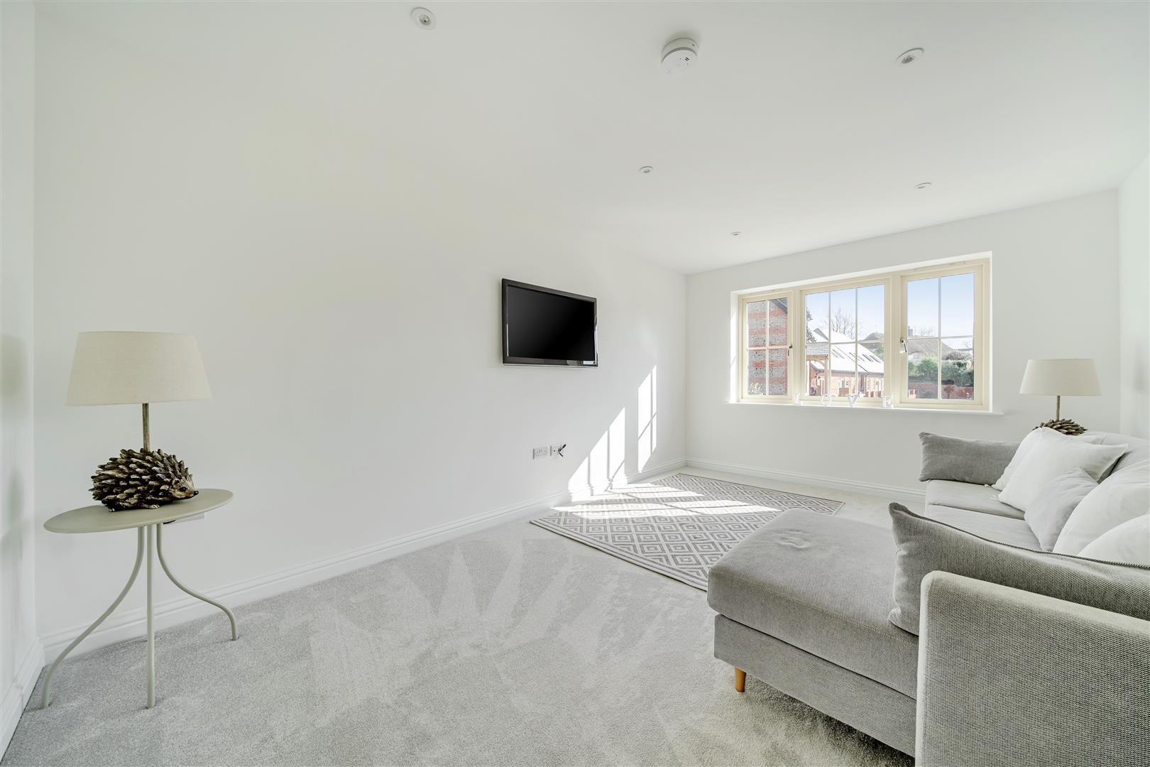 Property Image 8d4dc2fa-a77e-48eb-91e3-cf0afb56f3a0