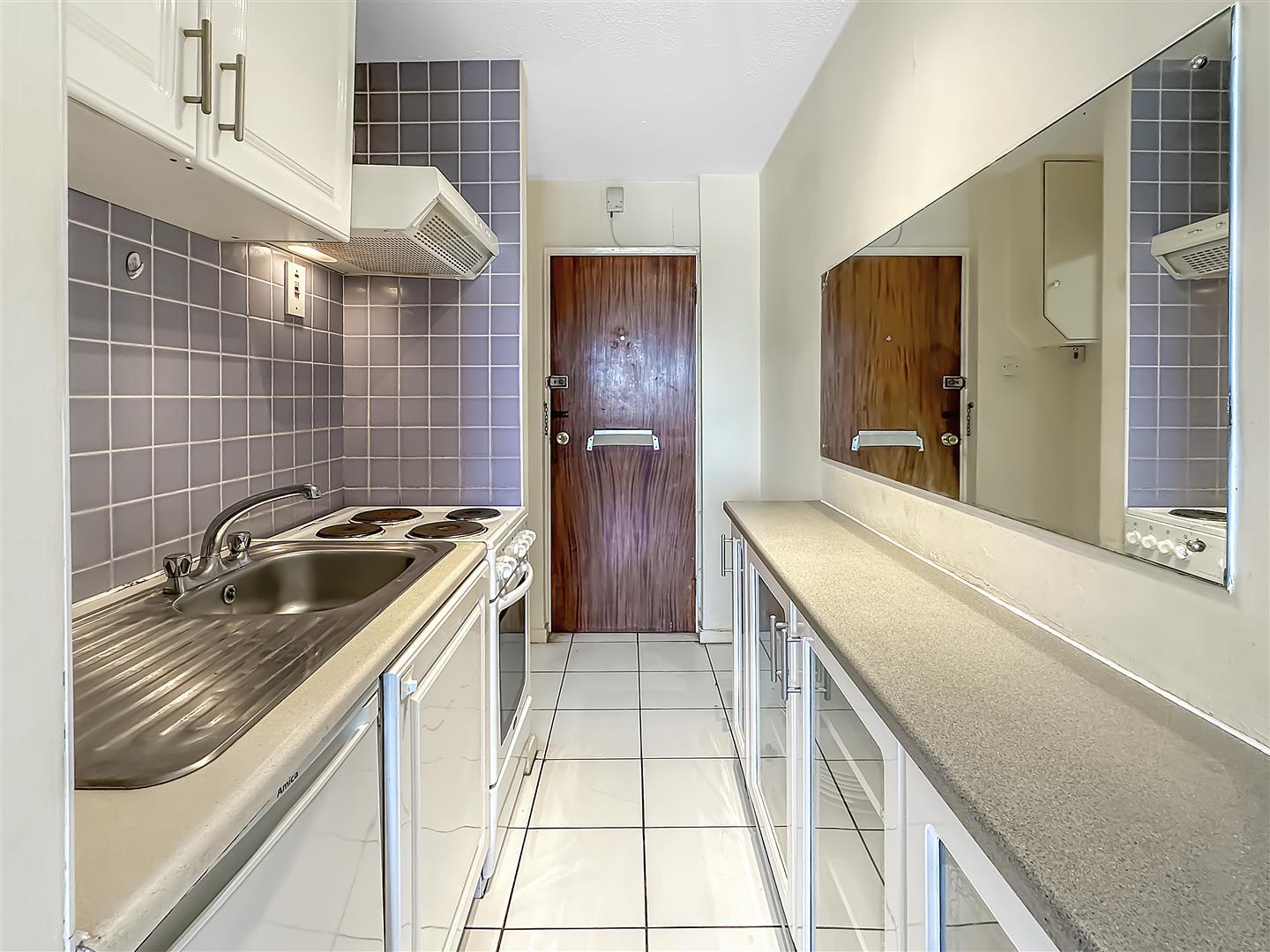 Property Image 8d5e4bb3-9f8b-401f-a85a-ef3f58d38171