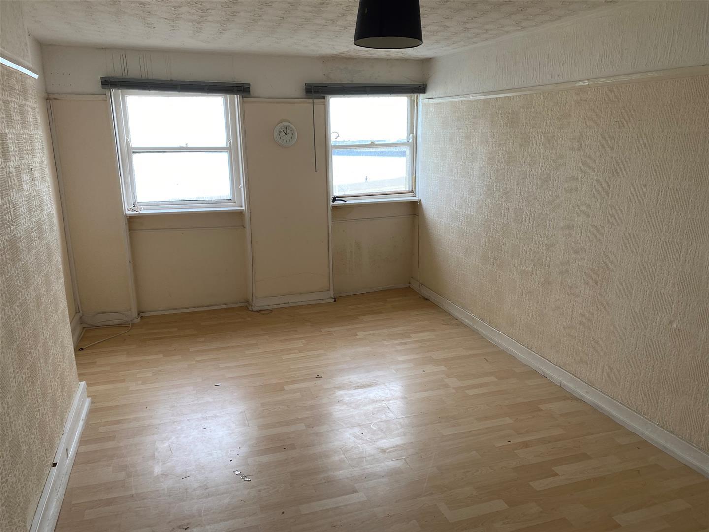 Property Image 8d6cb7d0-6f5c-4b92-b33e-53498a6bb9cd