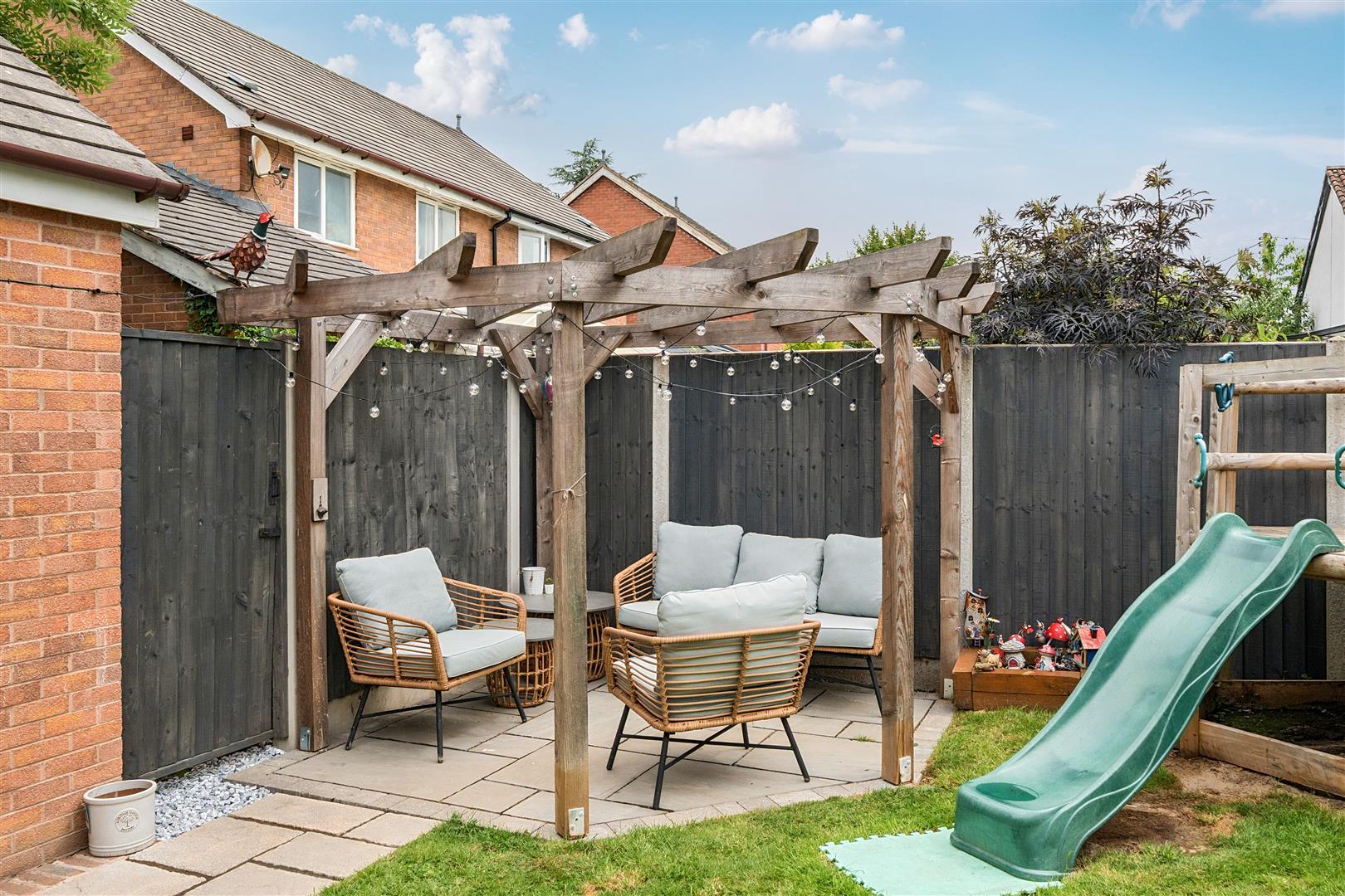 Property Image 8d6ec28b-1cc2-4296-a68d-d9a2028a54cd