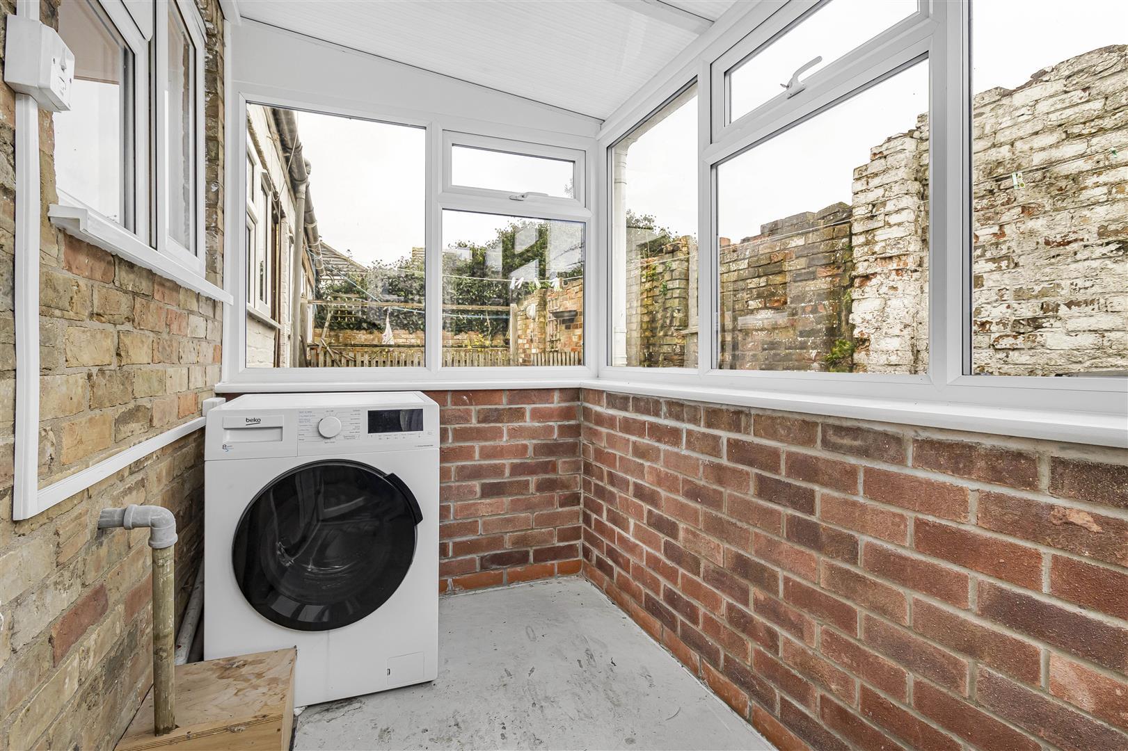 Property Image 8d7407fc-fbab-4f61-9bb8-8c4f9857882e