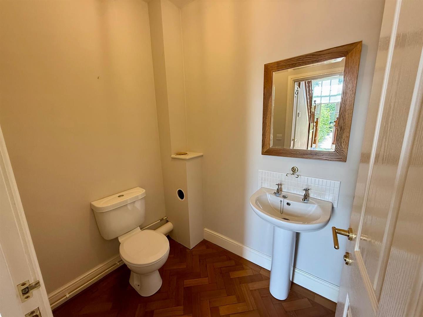 Property Image 8d76fe21-95fe-4104-b72a-3a049b1577c2