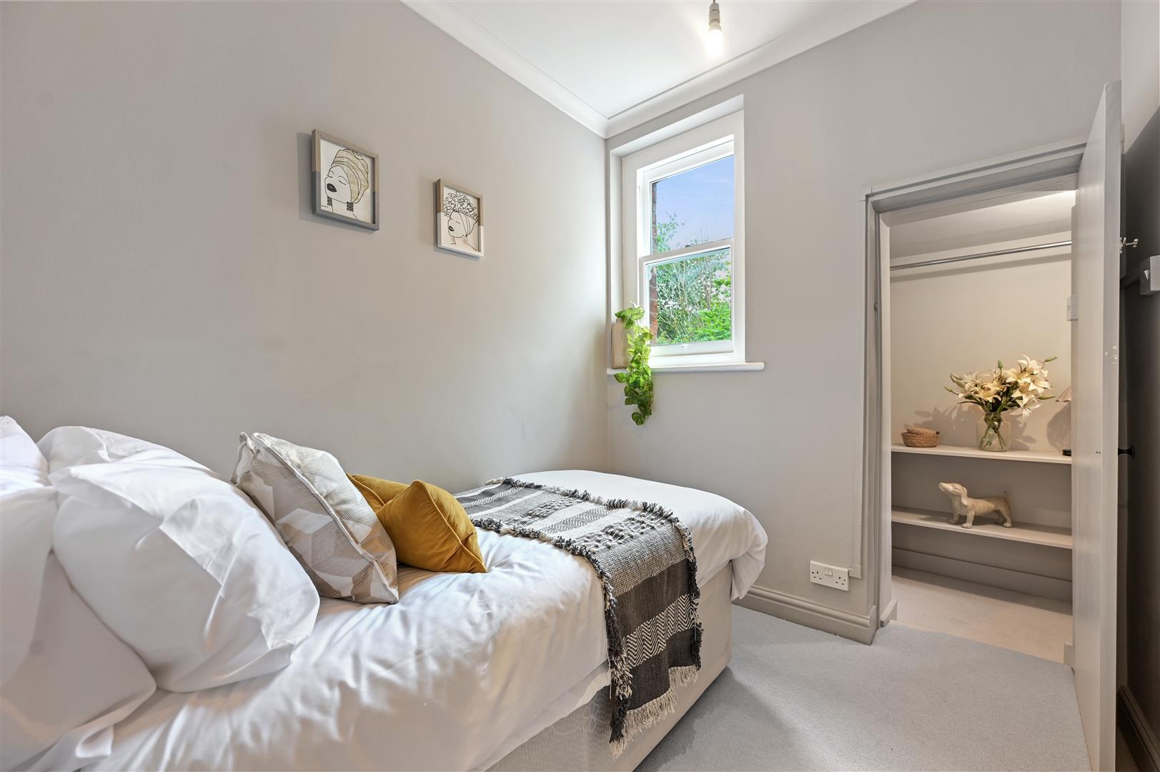 Property Image 8d775f21-7d5c-4097-8373-ef272796b7e4