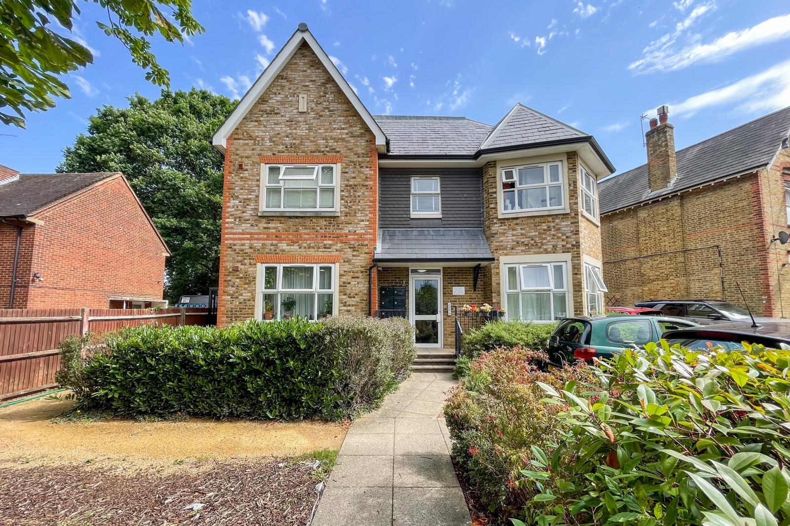Property Image 8d786858-8937-4152-89d0-3a7206d623a5