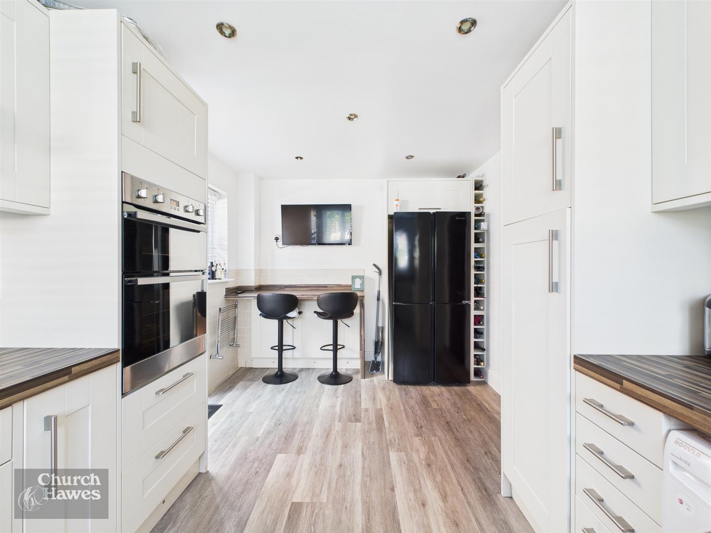 Property Image 8d8a29d7-db0c-4f71-8d23-ec8cbb948aaa
