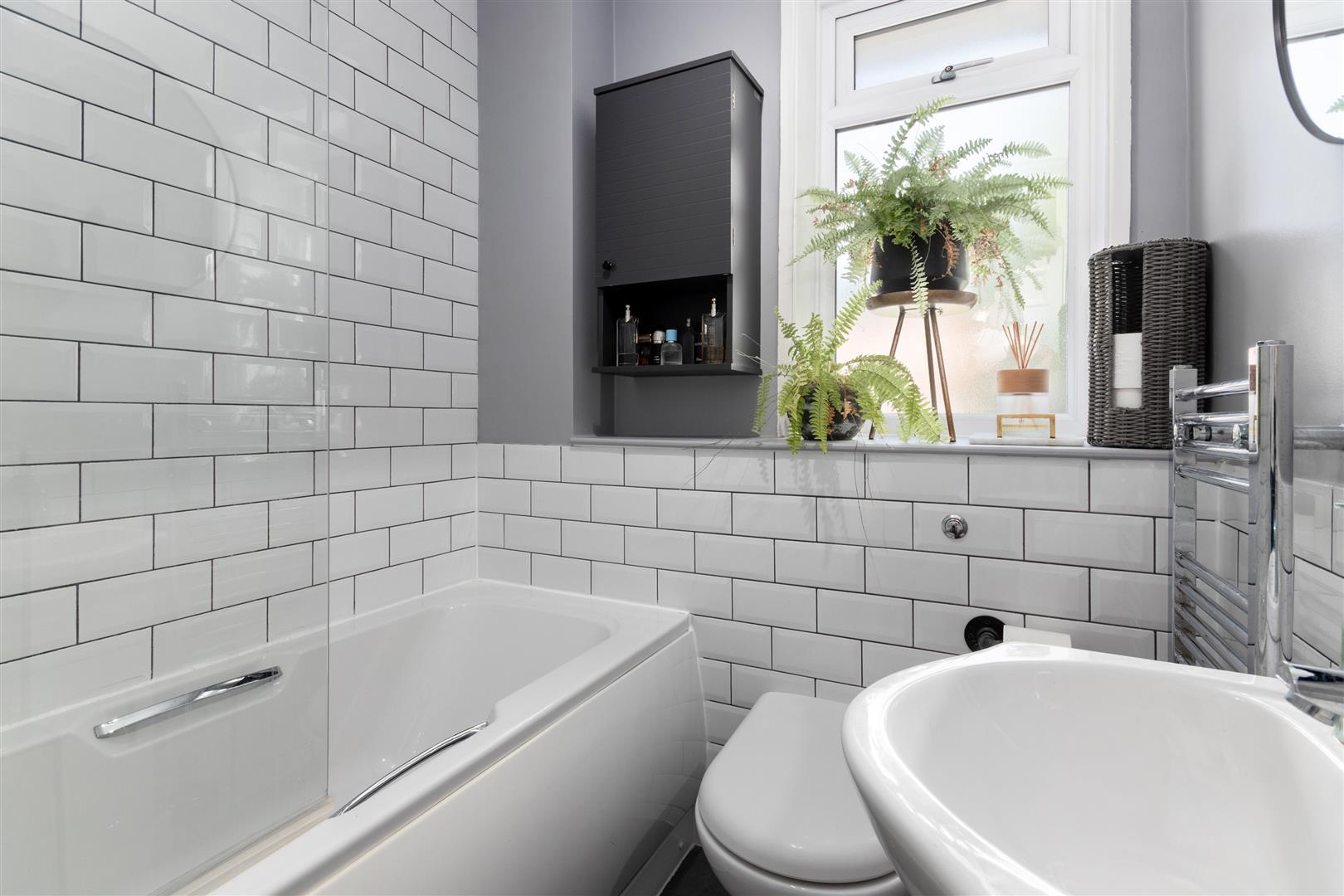 Property Image 8d9c7b1c-3992-45f3-ba09-f35cc2068771