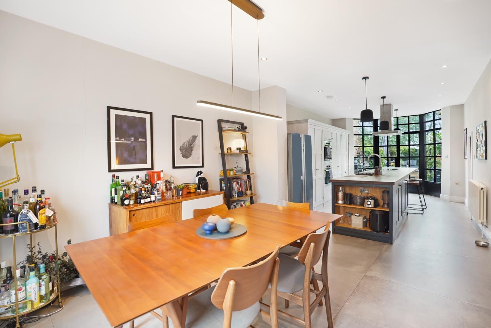 Property Image 8da43bcb-0b55-4723-9a90-0aacf2de4609