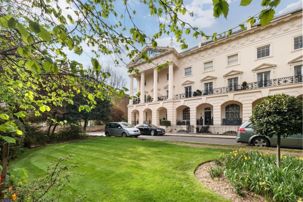Property Image 8da973d2-9d69-42d9-b971-adeedb531d6e