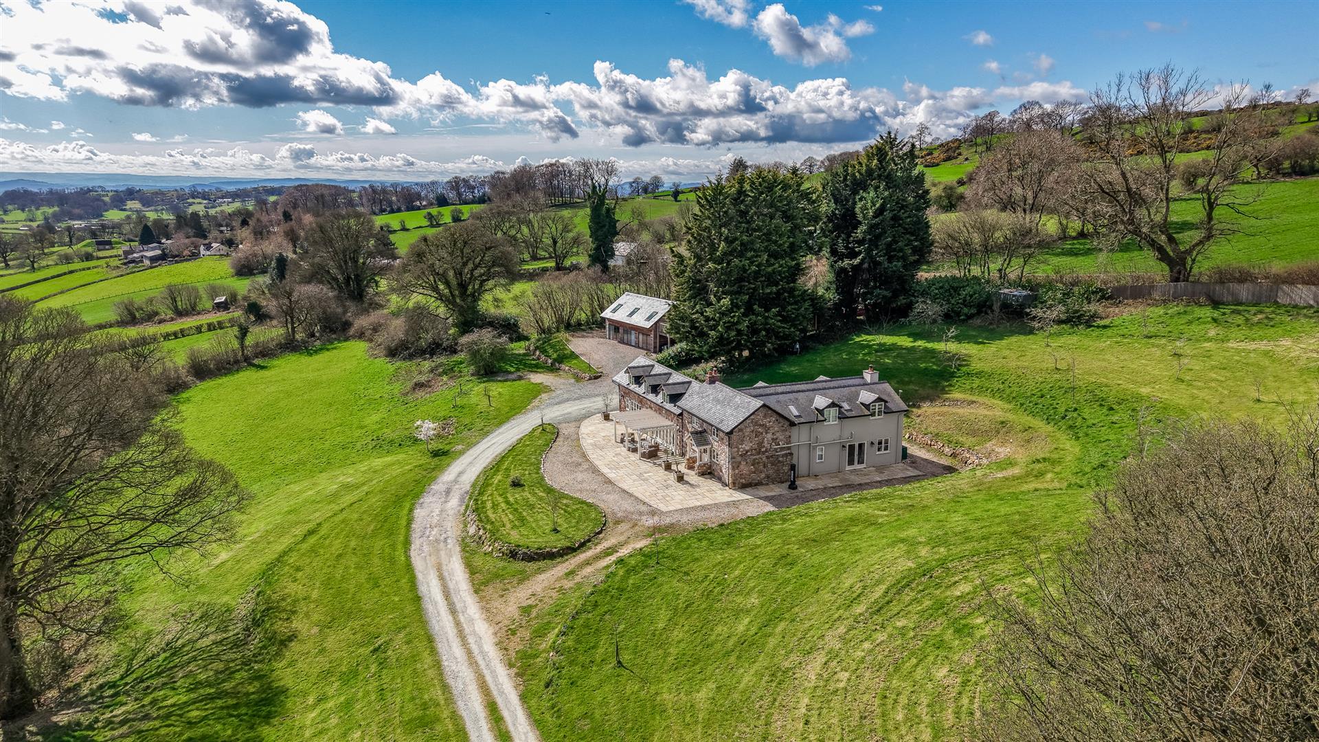 Property Image 8dabe13d-98af-4c04-9340-5e15406ca6a1