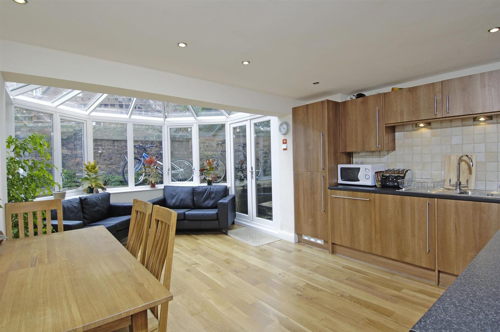 Property Image 8dac851e-6102-4915-867b-57ed1883c918