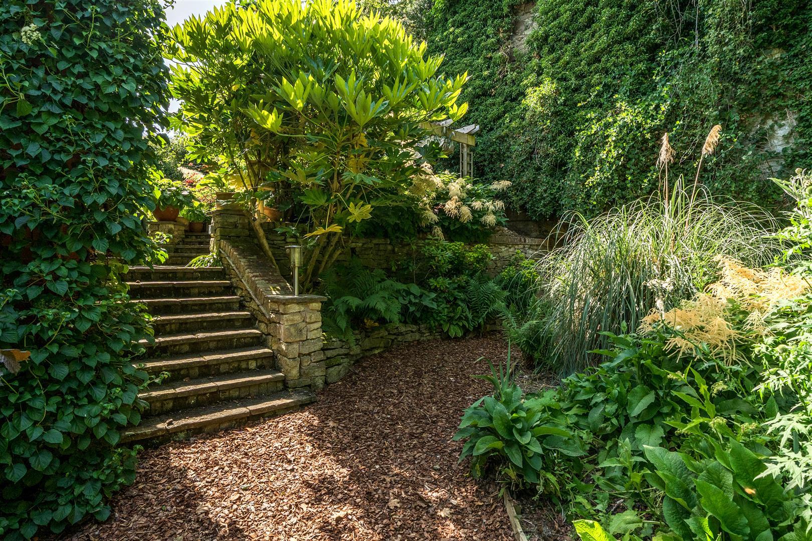 Property Image 8daecedd-6659-4d27-9f0a-0d44b6c81cf2