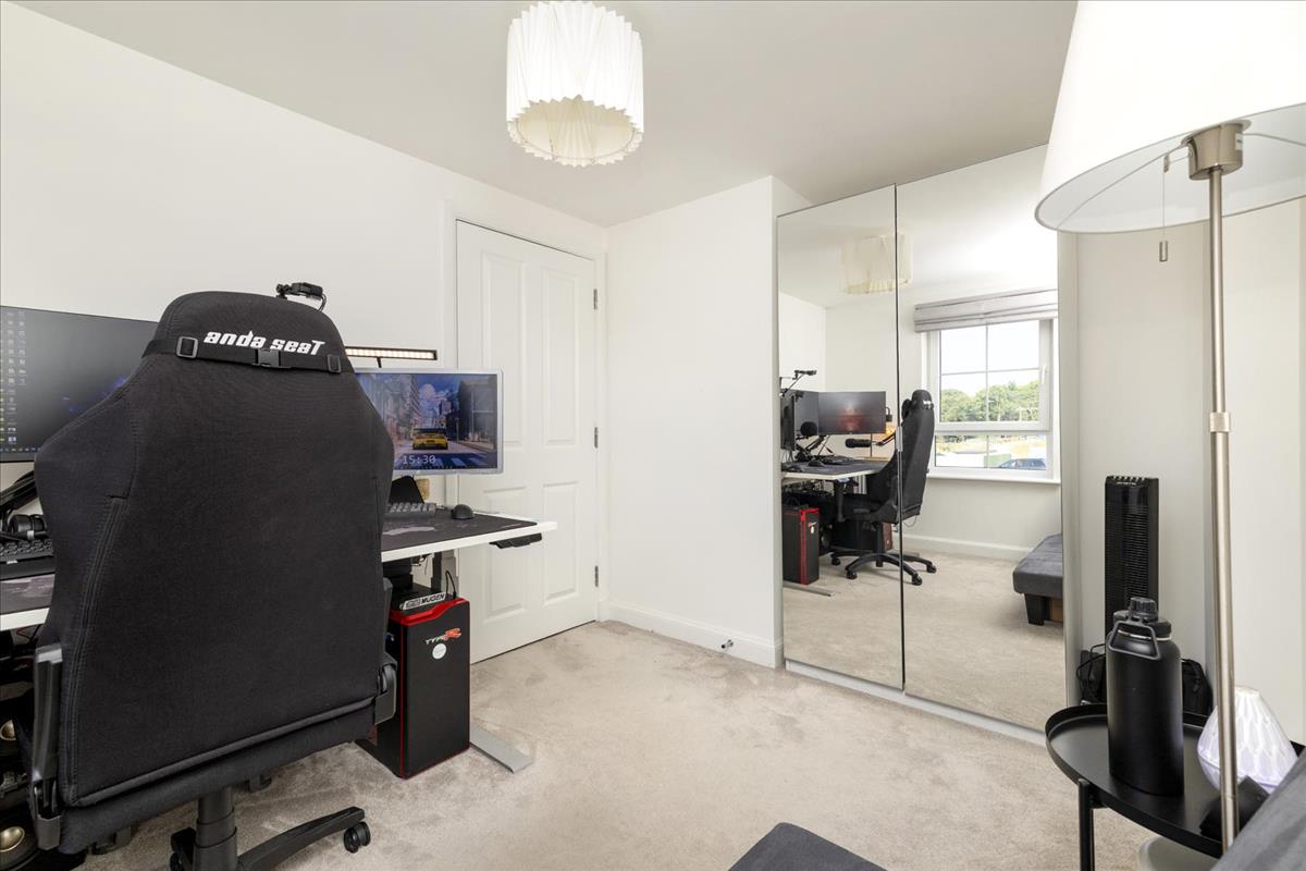 Property Image 8db29372-44ce-4b01-809f-592d361136ca