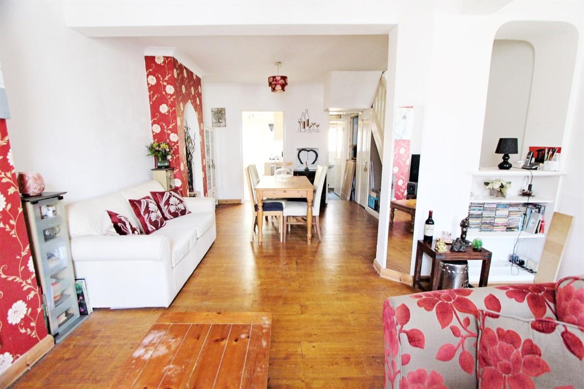 Property Image 8db556a5-6a50-4c41-891f-e0d6751df717