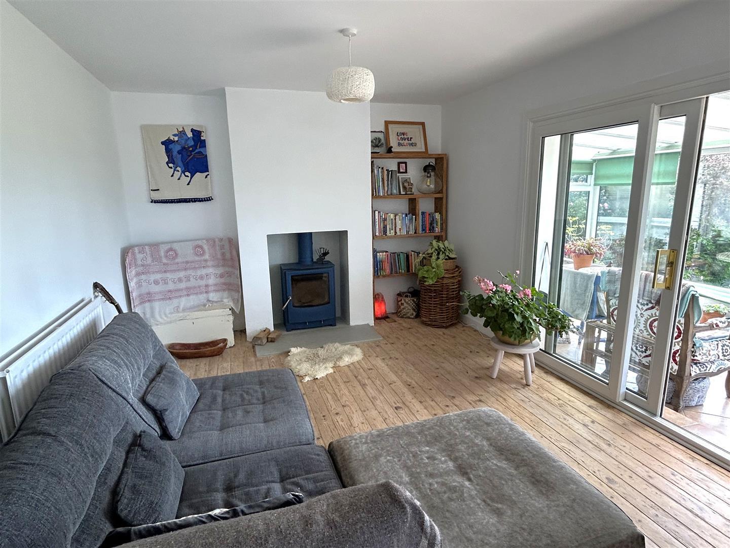 Property Image 8dcbe23d-cf95-4975-922c-76888f53b054