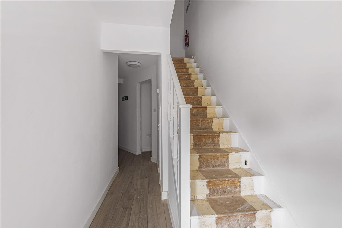 Property Image 8dcee7e5-1d36-44fe-9bd8-755de30d2537
