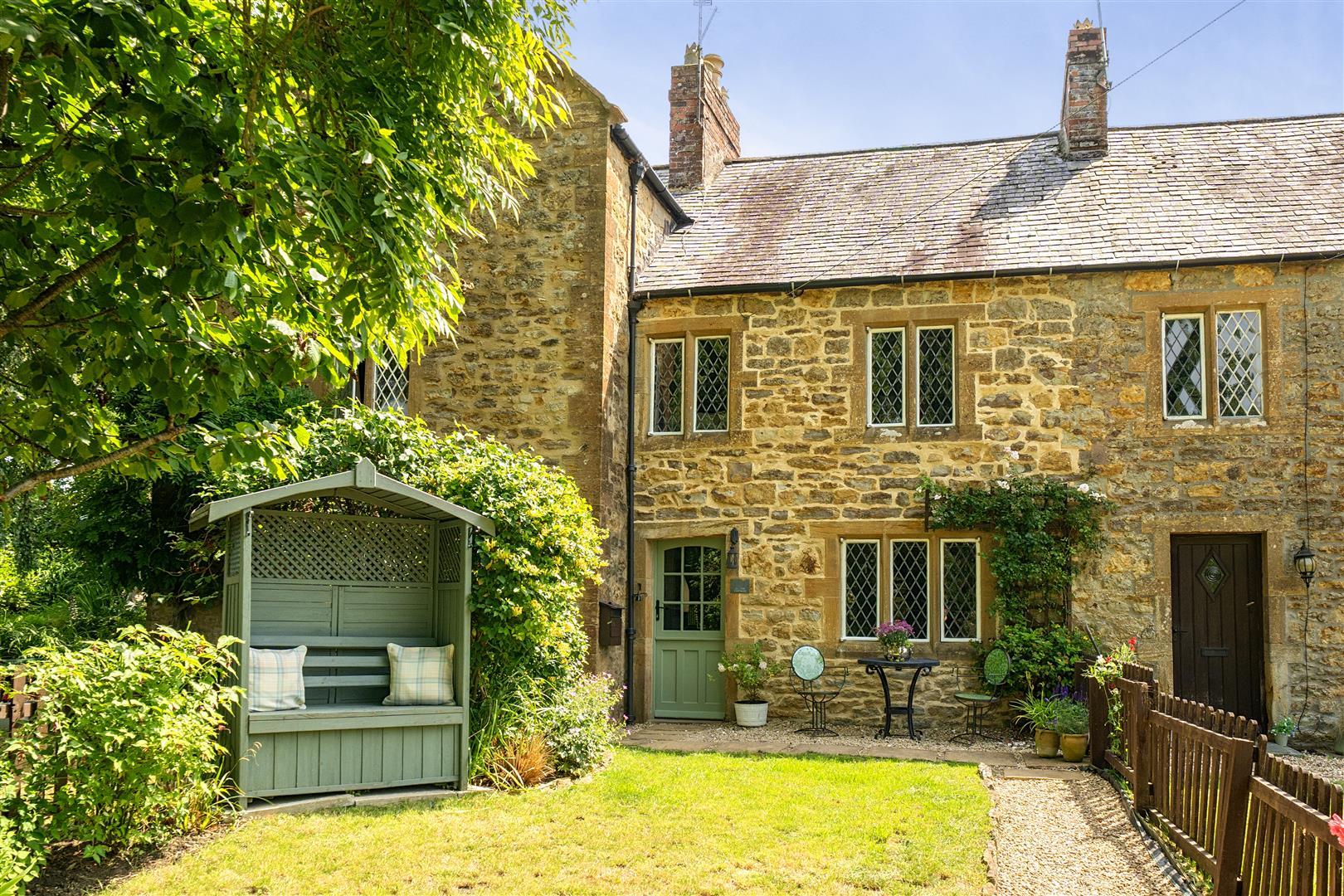 Property Image 8dd2fff8-8376-4e61-a99a-d3df7e3267a9