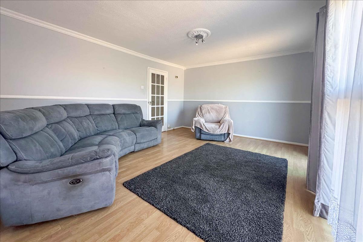Property Image 8dd80898-3ea0-44dc-a9f1-b2d24f67e696