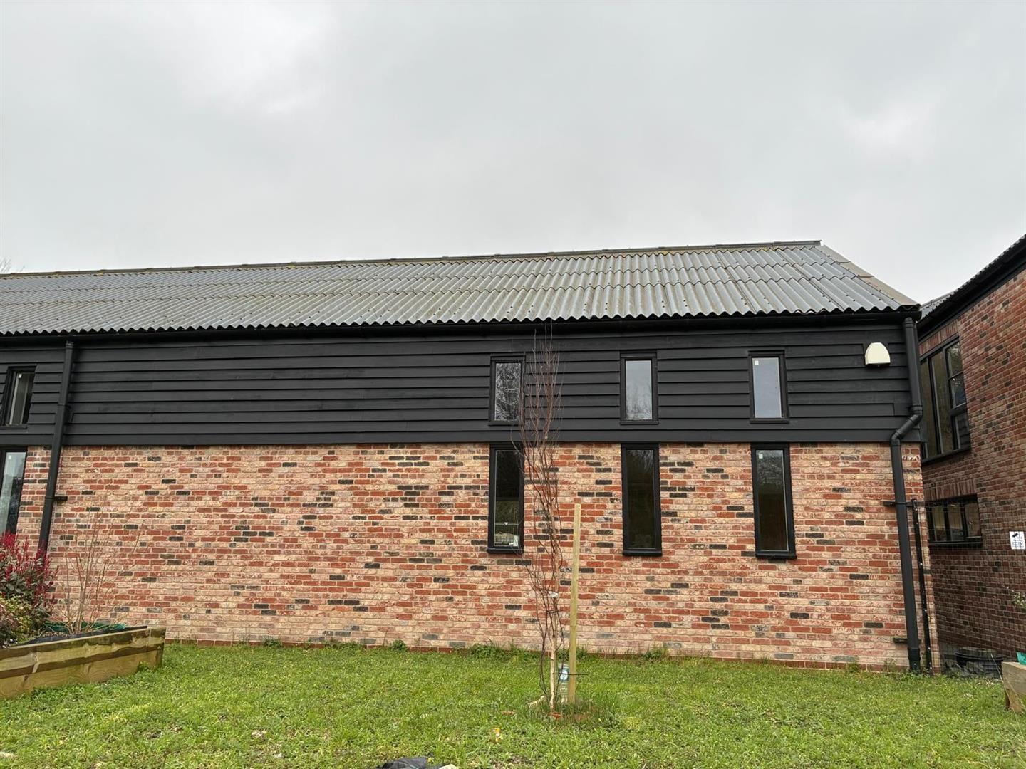 Property Image 8df2040b-f91c-49dd-b439-5ec6caa15020
