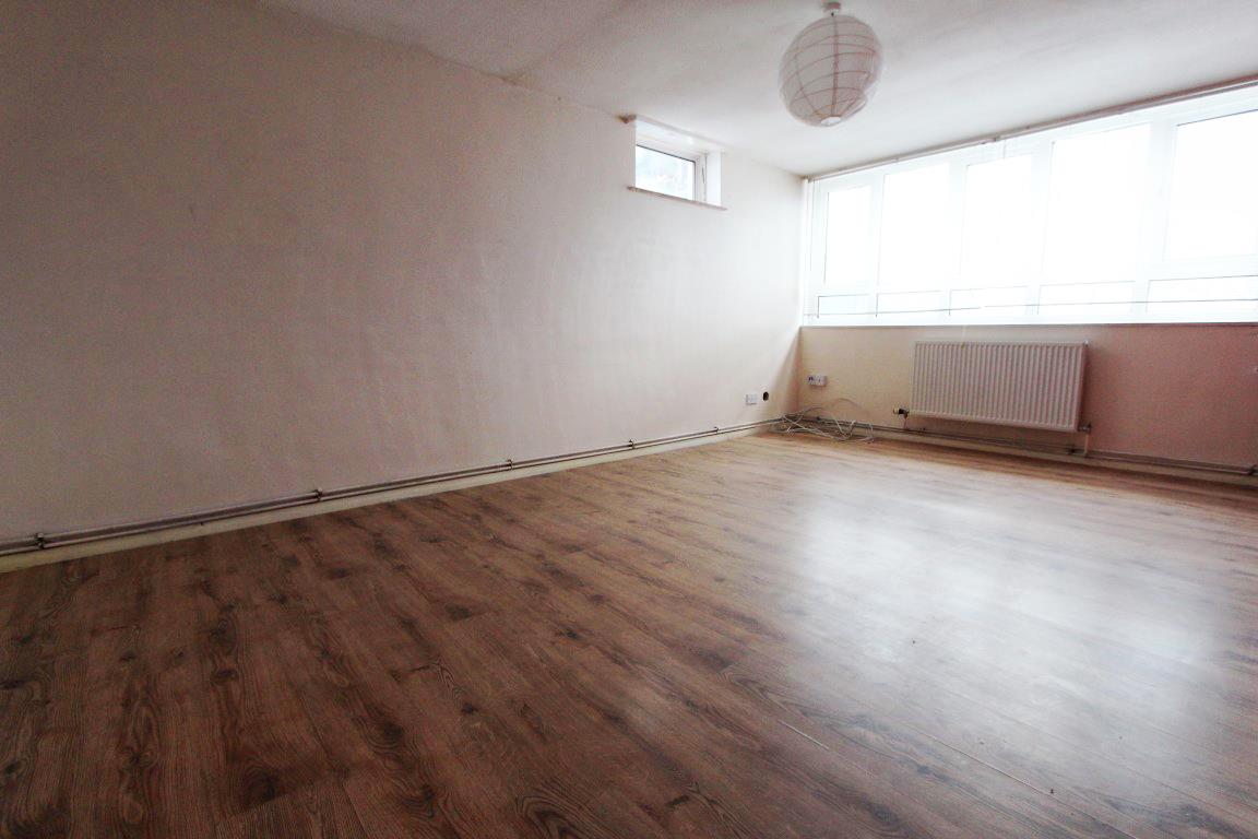 Property Image 8e038e99-e173-4174-b815-5c2894d294f9