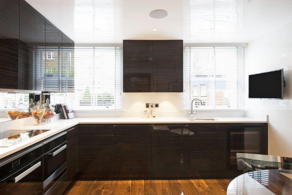 Property Image 8e067858-aed4-404d-8026-3b0d7c036d92
