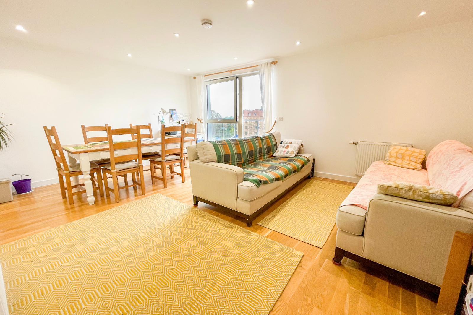 Property Image 8e0def24-d469-453c-bea0-f9dea7ae37cc