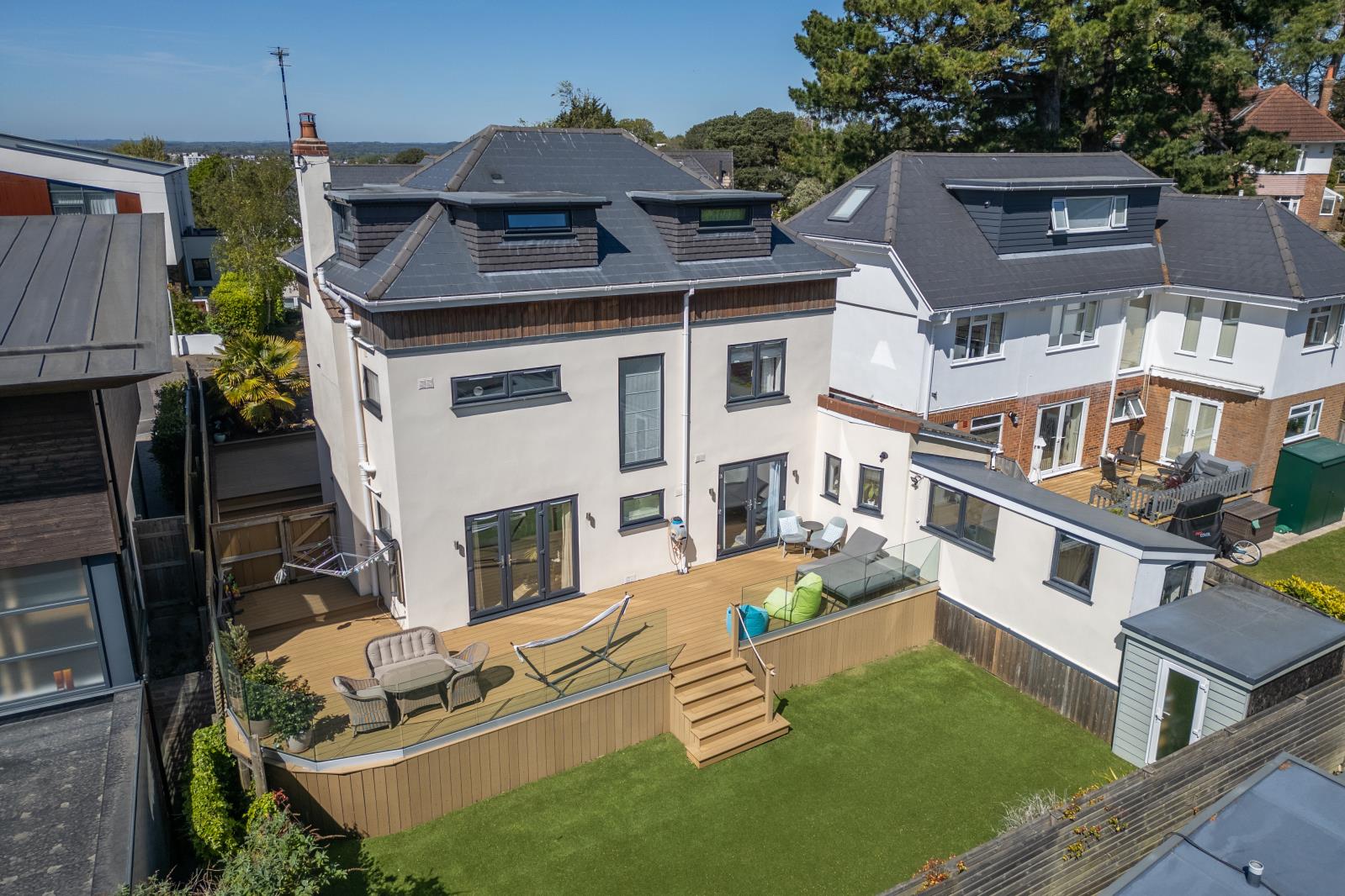 Property Image 8e17693e-54fb-477a-8587-980c85a969b9
