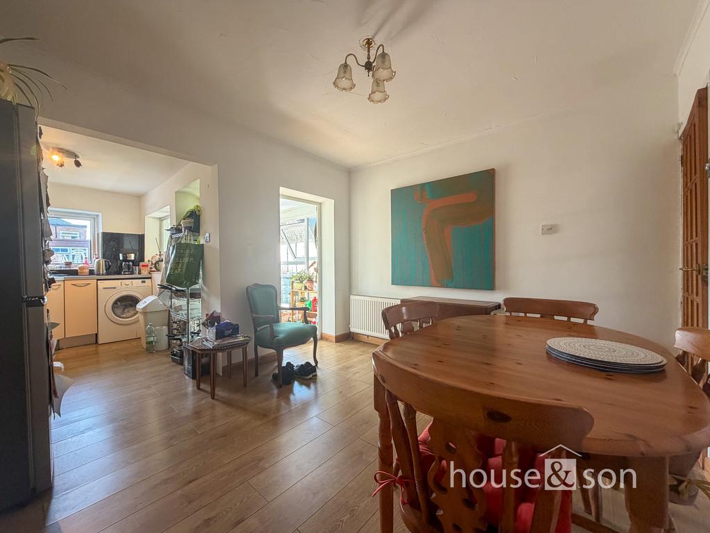 Property Image 8e184b9a-420e-4261-902b-b94eb37c4864
