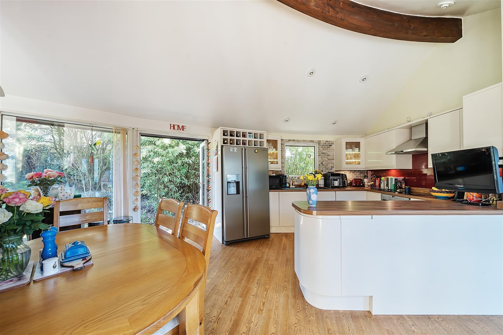 Property Image 8e2dc2a6-7d5c-4c72-9656-fc5b19b38721