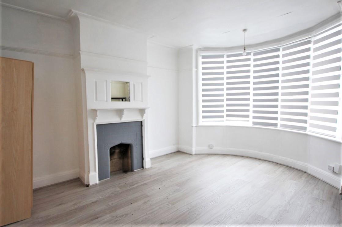 Property Image 8e4b8f84-eb89-467f-a1c4-0e73127e47ae