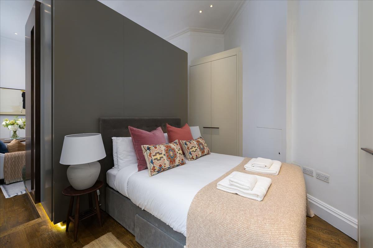Property Image 8e52c4ad-fb3a-4450-ae69-0653b663f046