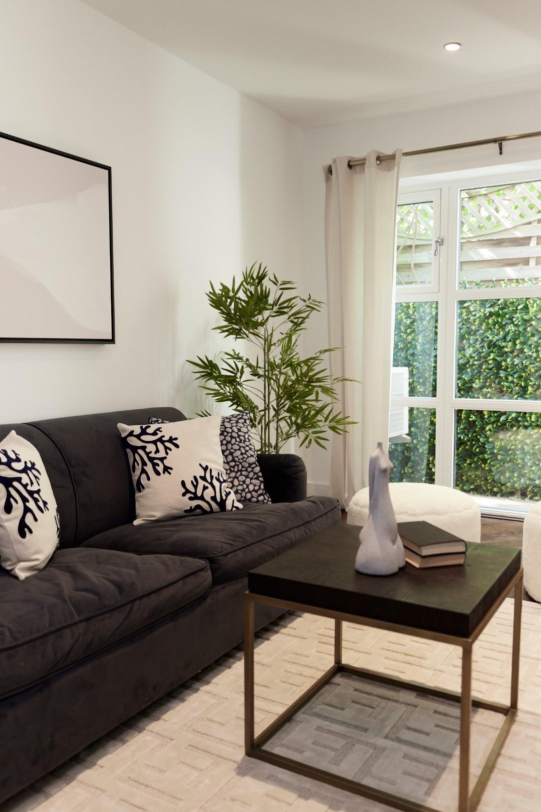 Property Image 8e586537-5d20-4d9c-9324-2a088128b73c