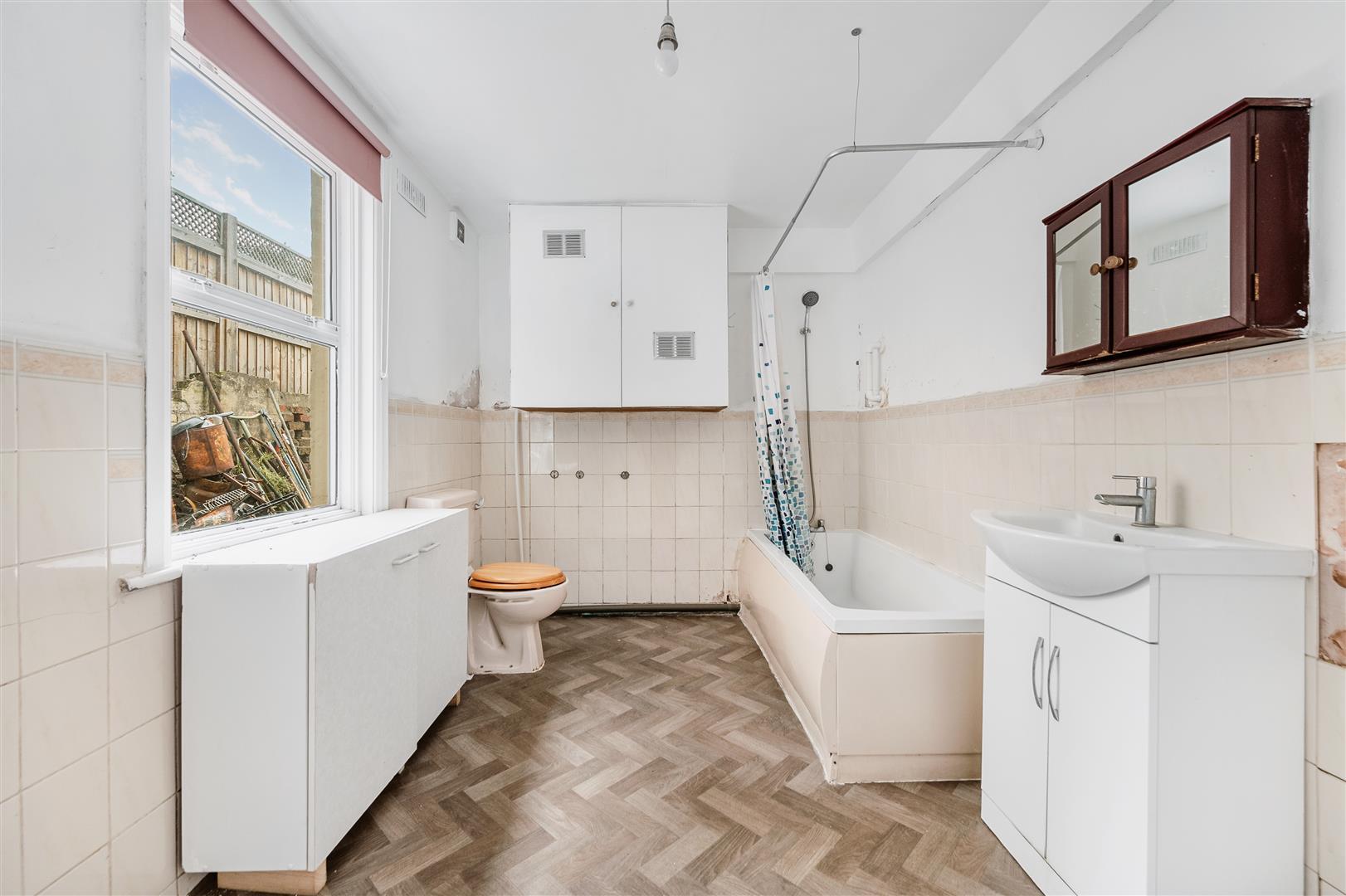 Property Image 8e5a85ad-e6cb-4d7a-bfef-8d5194d95ac9