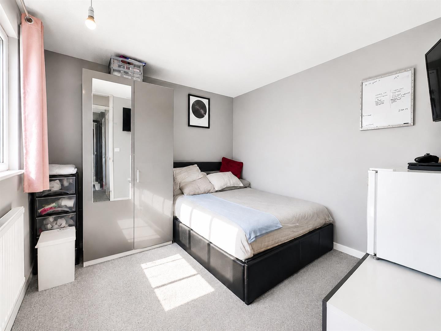 Property Image 8e631e5a-4c74-48d3-94ff-4b590e78ae78