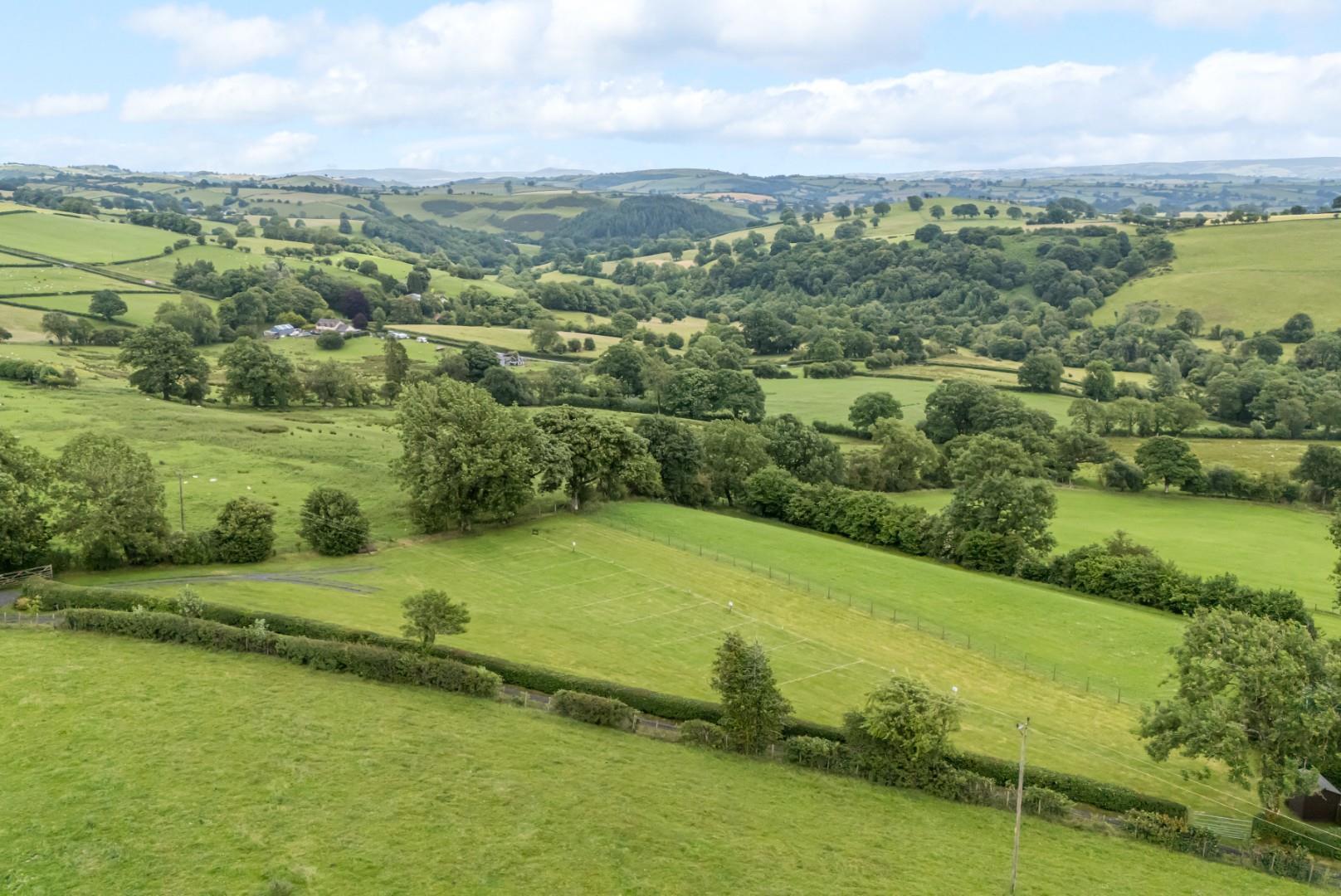 Property Image 8e640494-7011-42b2-ac46-c388329d9b62