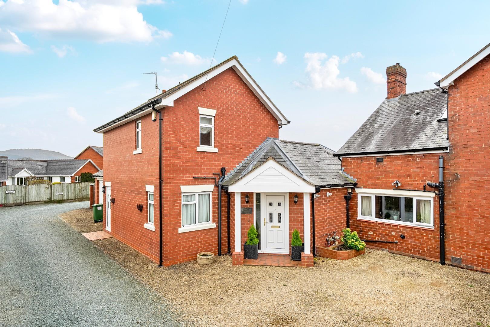 Property Image 8e660c90-a063-472b-8f27-c486501654fa