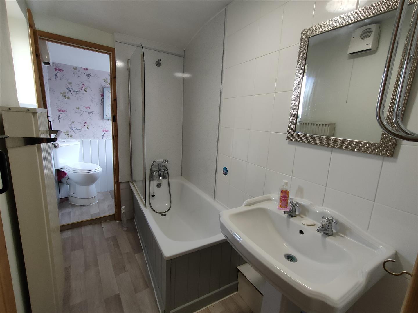 Property Image 8e71f514-e05a-4615-877e-2cce59fd9252