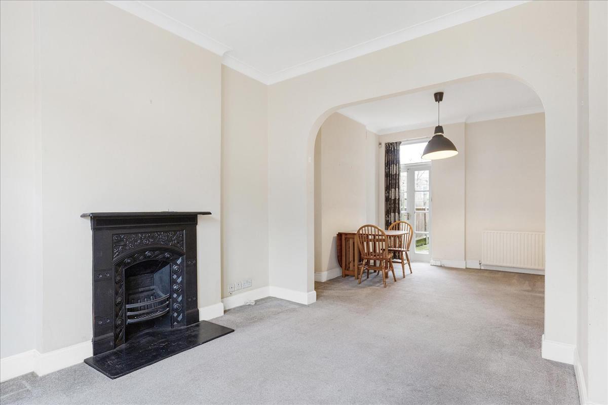 Property Image 8e740b4d-b449-4b01-8858-73608ca06650
