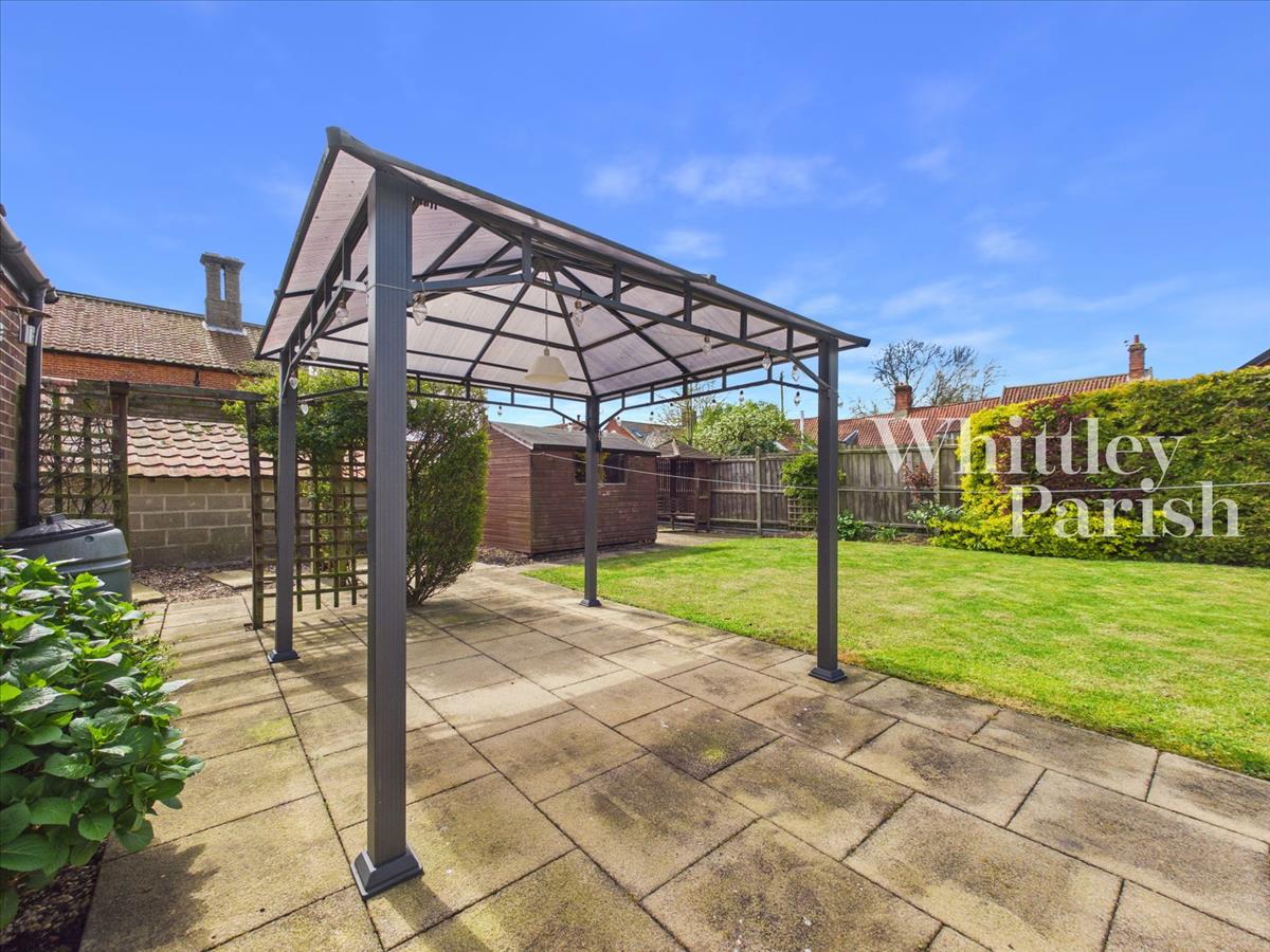 Property Image 8e785093-d39d-4252-9c97-2fe0fd9486ed
