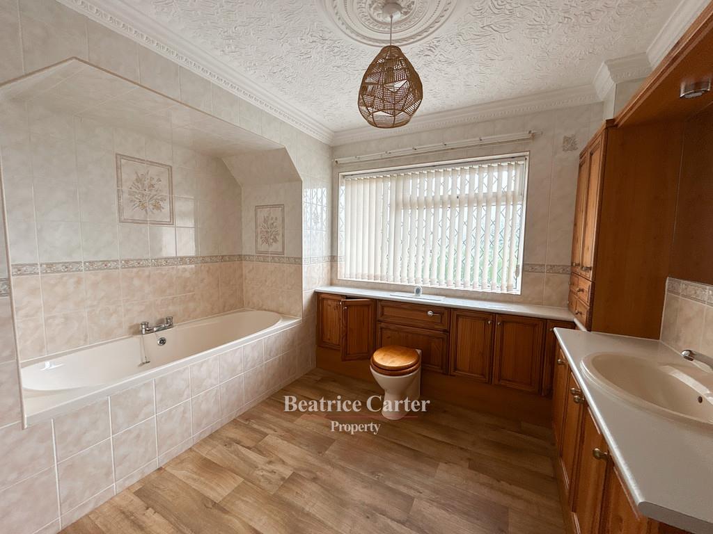 Property Image 8e7c2a11-291b-45e3-9f33-2e5e4c2ec8ca